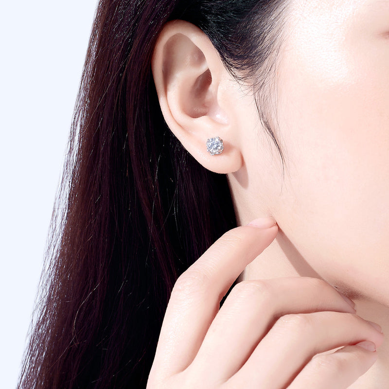 1.0CT D Color Moissanite earrings 18K White Gold Pated Earrings