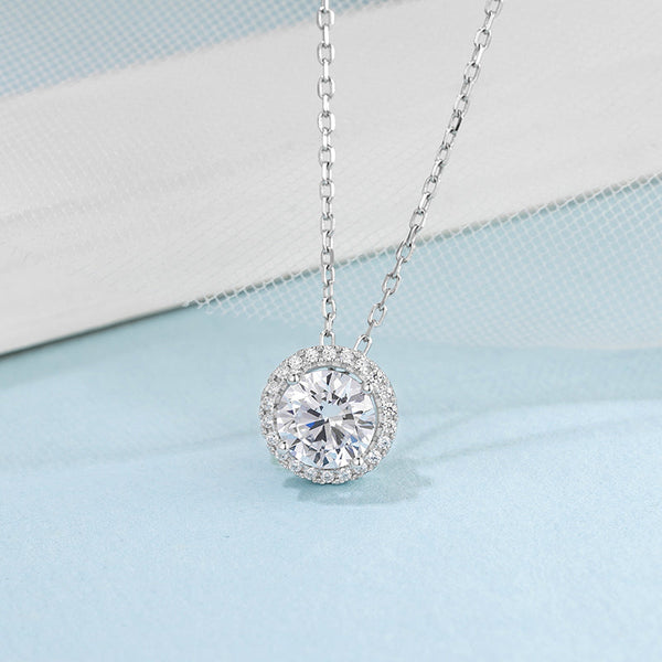 1.0CTTW D Color Moissanite Necklace 18K White Gold Plated Luxury Necklace