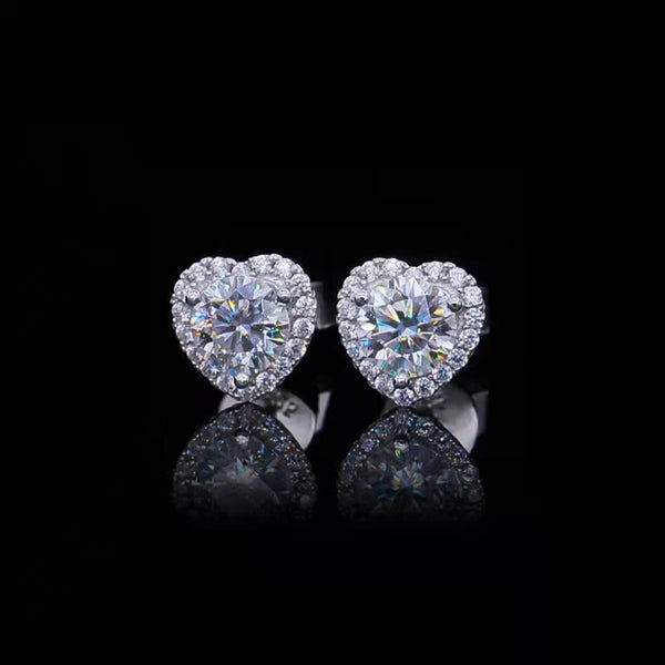 1.0CTTW D Color Moissanite 925 Sterling Silver Heart Stud Earrings